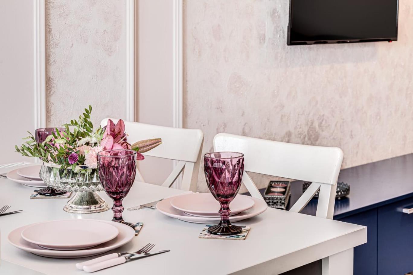Ari Rose Apartment With Cozy Balcony Arad Exteriér fotografie